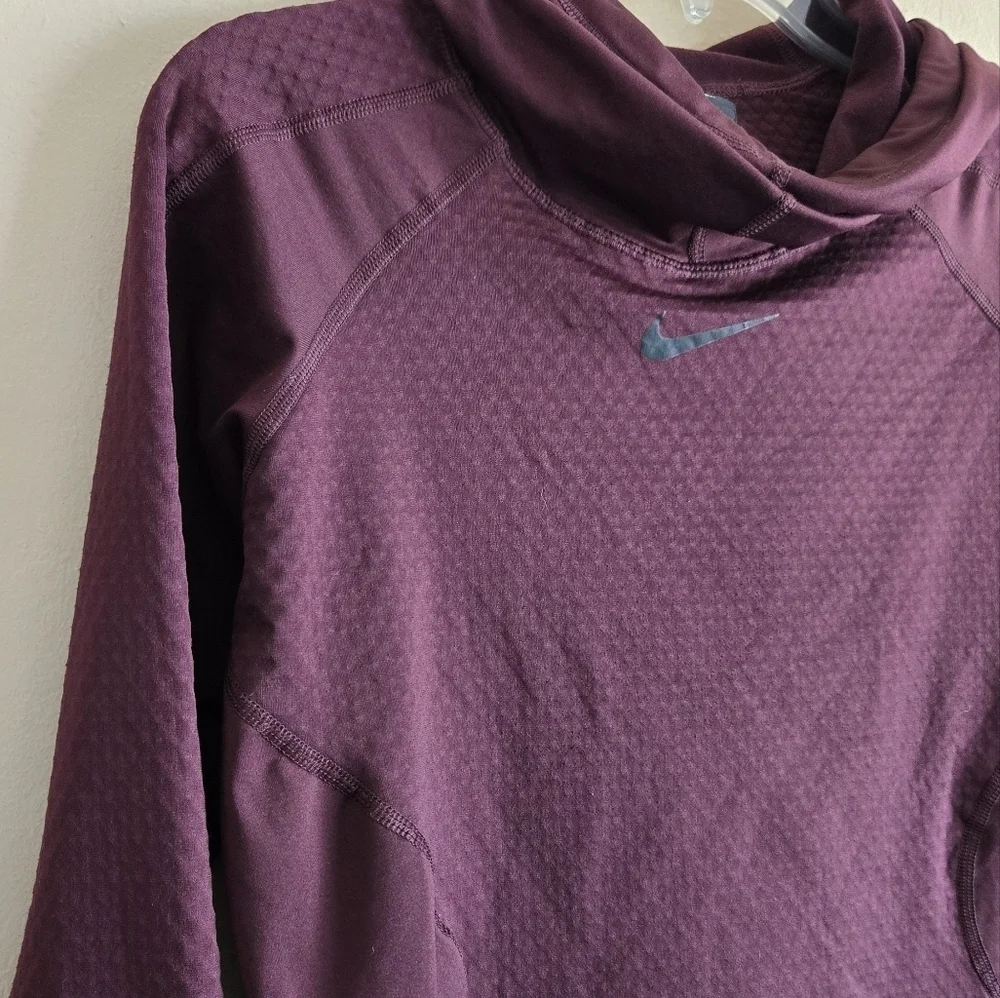 Nike Pro Hyperwarm Hooded Pullover Top Size Medium